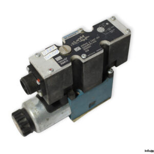 Rexroth-R900966133-proportional-directional-valve-(used)