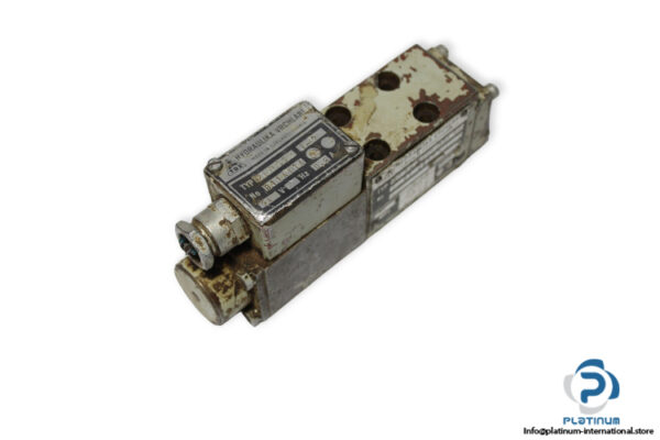 hydraulika-vrchlabi-MRP-S2-4204-80A-00-solenoid-operated-directional-valve-used
