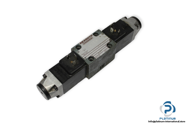 rexroth-4-WE-6-H52_A-W110-50-N9Z4-directional-control-valve-used