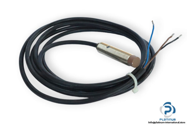 omron-DW-AD-611-inductive-sensor-(used)