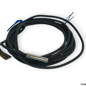 omron-E2E-C1C1-miniature-cylindrical-proximity-sensor-(new)