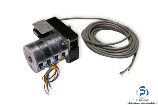 schneider-ZRSM63_8-SG-stepping-motor-used