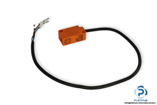 ifm-IS5008-2M-inductive-sensor-(used)