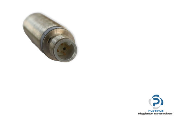 schneider-electric-XXV18B1PAM12-ultrasonic-proximity-sensor-(new)-1