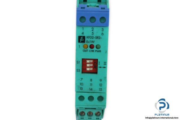 pepperl-fuchs-KFD2-SR2-EX1.W-switch-amplifier-(Used)-1