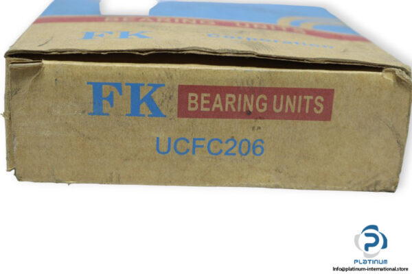 fk-UCFC206-round-flange-ball-bearing-unit-(new)-(carton)-3