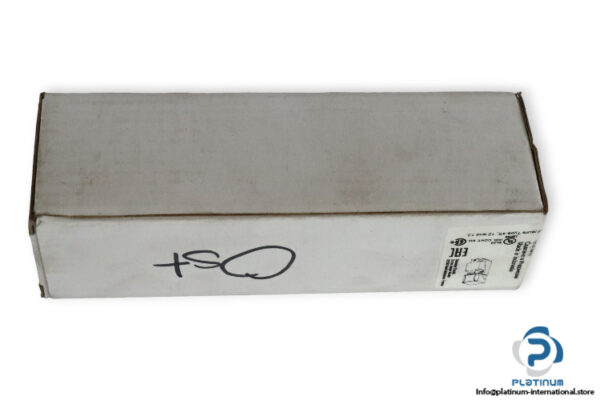 telemecanique-XS7C4A1MPG13-inductive-proximity-sensor-(new)-2