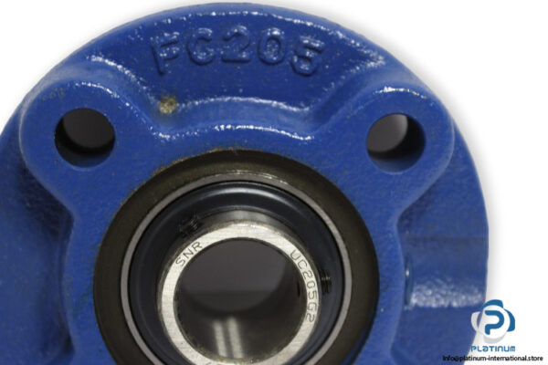 snr-UCFC.205.N-round-flange-ball-bearing-unit-(new)-(carton)-1