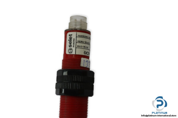 selet-OCV81_D2NNO-C5-diffuse-photoelectric-sensor-(used)-2