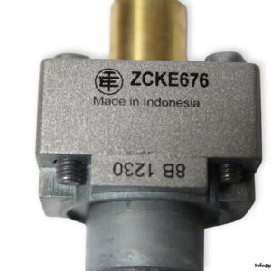 telemecanique-ZCKE676-limit-switch-new-1