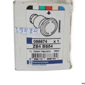 telemecanique-ZB4-BS54-pushbutton-head-(New)-1