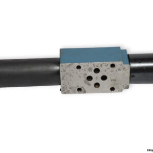 rexroth-R900989563-pressure-reducing-valve-used-2