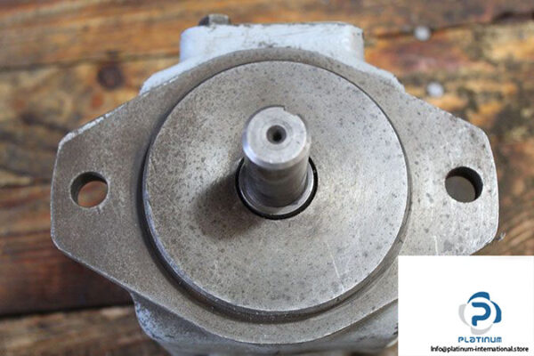 vickers-25v17a-1a-10-180-variable-vane-single-pump-2