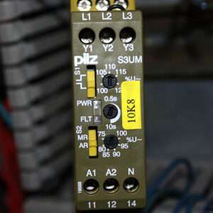 pilz-S3UM_UB-24VDC_UM400_440VAC-voltage-monitoring-relay-(Used)-1