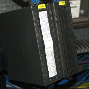 siemens-6ES7322-1BL00-0AA0-digital-output-module-(Used)