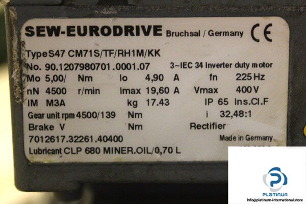 sew-s47-cm71s_tf_rh1m_kk-synchronous-servomotor-helical-worm-gear-unit-3