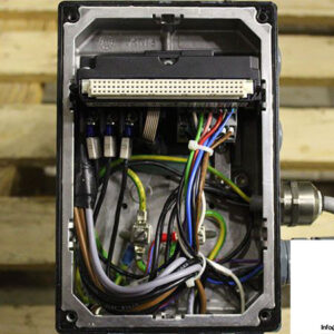 sew-mgfat2-dsm-dbc-b_ecr_iv_dsp-parallel-shaft-helical-gear-unit-4