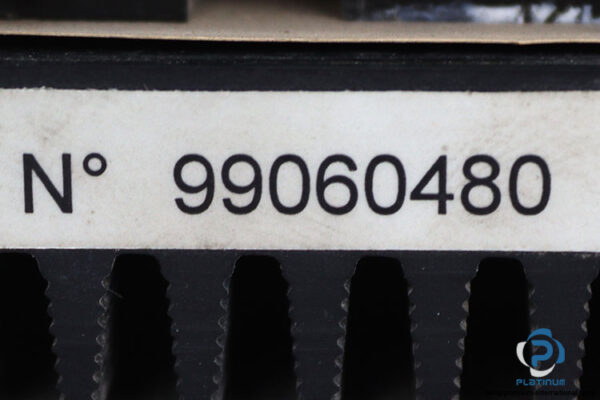 axor-B17_B140-14_28-B-S-001-A-0-ac-brushless-servodrive-(used)-3