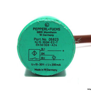 pepperl-fuchs-nj15-30gk-e2-t-inductive-sensor-1