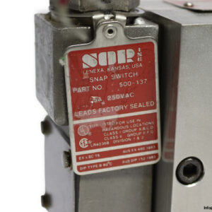 sor-103AD-EG202-N4-C1A-TT-differential-pressure-switch-used-2