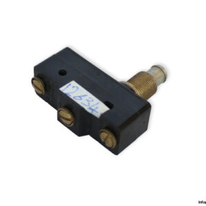 honeywell-BZ-2RQ1-A2-micro-switch-(Used)-1