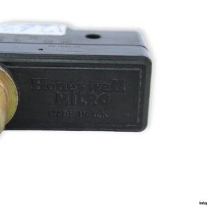 honeywell-BZ-2RQ1-A2-micro-switch-(Used)-2