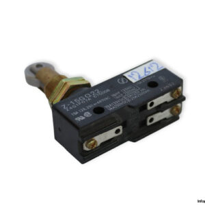 omron-Z-15GQ22-limit-switch-(used)-1