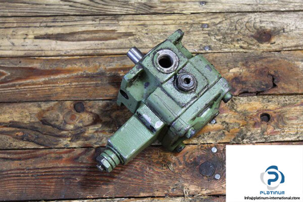 rexroth-1pv2v3-40_25ra01mc63a1-variable-vane-pump-1