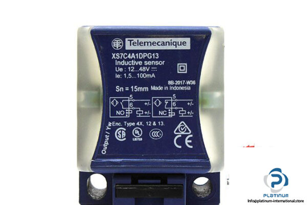 telemecanique-xs7c4a1dpg13-inductive-sensor-2