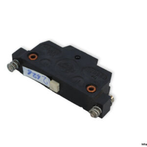 euchner-ES502E-micro-switch-(used)-1