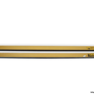 omron-F3SN-A0909P14-D-_-F3SN-A0909P14-L-multi-beam-safety-sensor-(used)-1