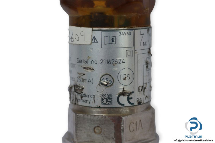 sick lfv200.xxsgatpv level sensor sick-LFV200.XXSGATPV-level-sensor-(used)-4