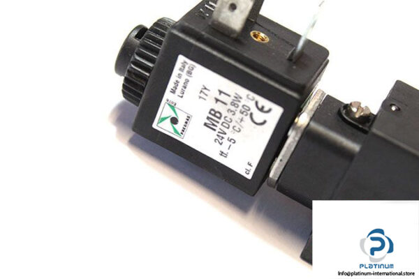 pneumax-t488-52-0-1-m11-single-solenoid-valve-with-coil-2