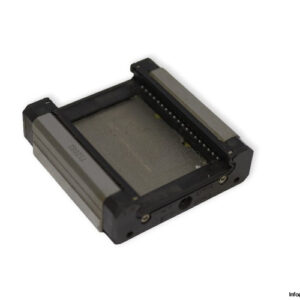 thk-SHW17CRM-linear-bearing-block-(used)