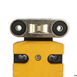 siemens-3SF1324-1SD21-1BK4-safety-position-switch-with-lock-(new)-2