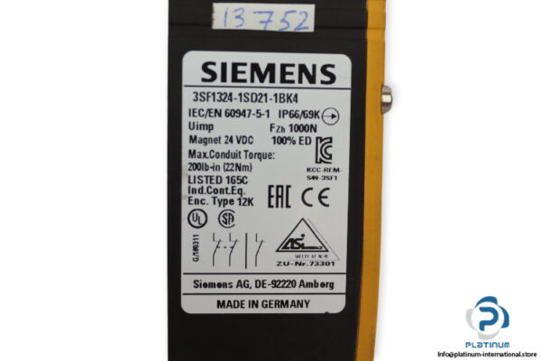 siemens-3SF1324-1SD21-1BK4-safety-position-switch-with-lock-(new)-3
