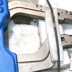 isi-VGXV4001000-spot-welding-tool-for-robot-new-4