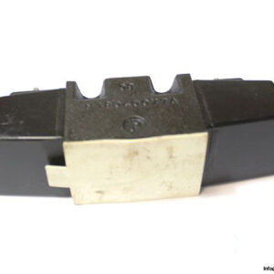 aron-ad3e020-2-directional-control-valve-3