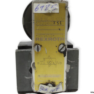 Rexroth-M-3-SE-10-C20_315G24NZX5L-directional-seat-valve-(used)-2
