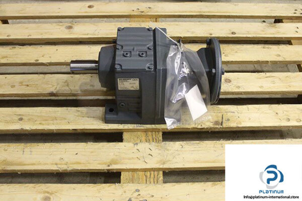 sew-R57-AM143_II2GD-helical-gear-unit