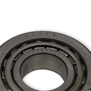 snr-31306-VC12-tapered-roller-bearing-(used)-2
