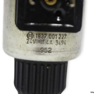 bosch-0-810-091-237-directional-control-valve-used-3