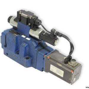 rexroth-R900762449-proportional-directional-valve-(used)