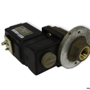 Burkert-0223-B-15.0-FPM-MS-G1_2-PN0-1BAR-pneumatic-valve-with-flange-(used)