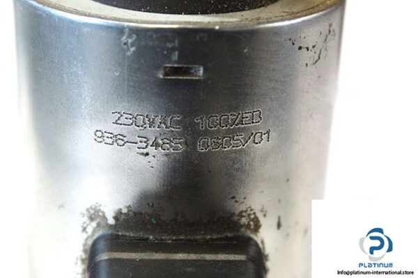 luvra-wl4ap10p2eg0z23050-w-0142140103-directional-control-valve-2