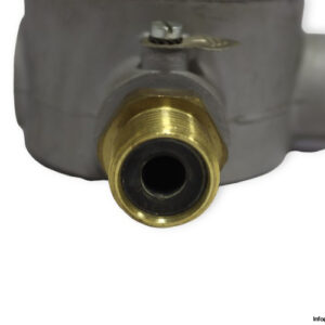 abb-LOM89B0002-level-switch-used-2