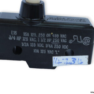 micro-switch-YA-2CB16-A2-micro-switch-(New)-2