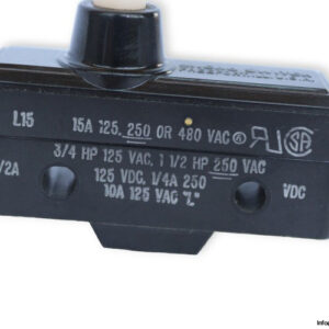 micro-switch-YA-2CB16-A2-micro-switch-(Used)-1
