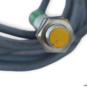 turck-BI2-M12-AP6X-inductive-sensor-(used)-1