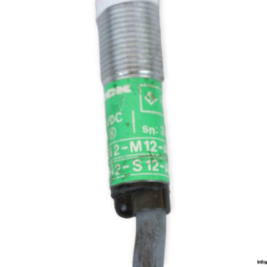 turck-BI2-M12-AP6X-inductive-sensor-(used)-3